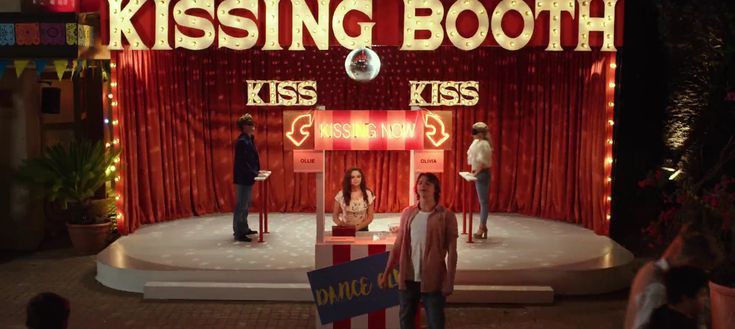 9 Valentine’s Kissing Booths Inspired By Pop-culture Romance